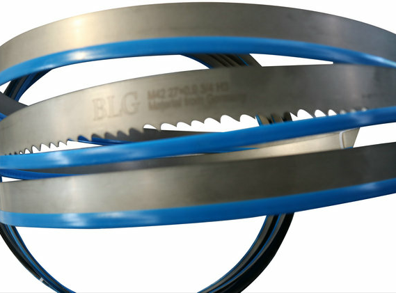 金鋒鋸業(yè)雙金屬帶鋸條，鋸切中的好幫手